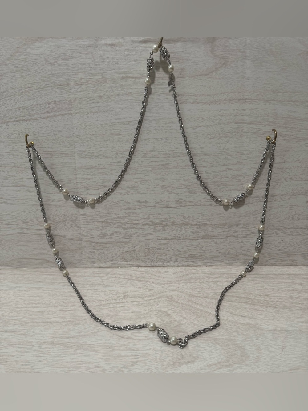 Sarah Coventry Silver Tone Faux Pearl Necklace